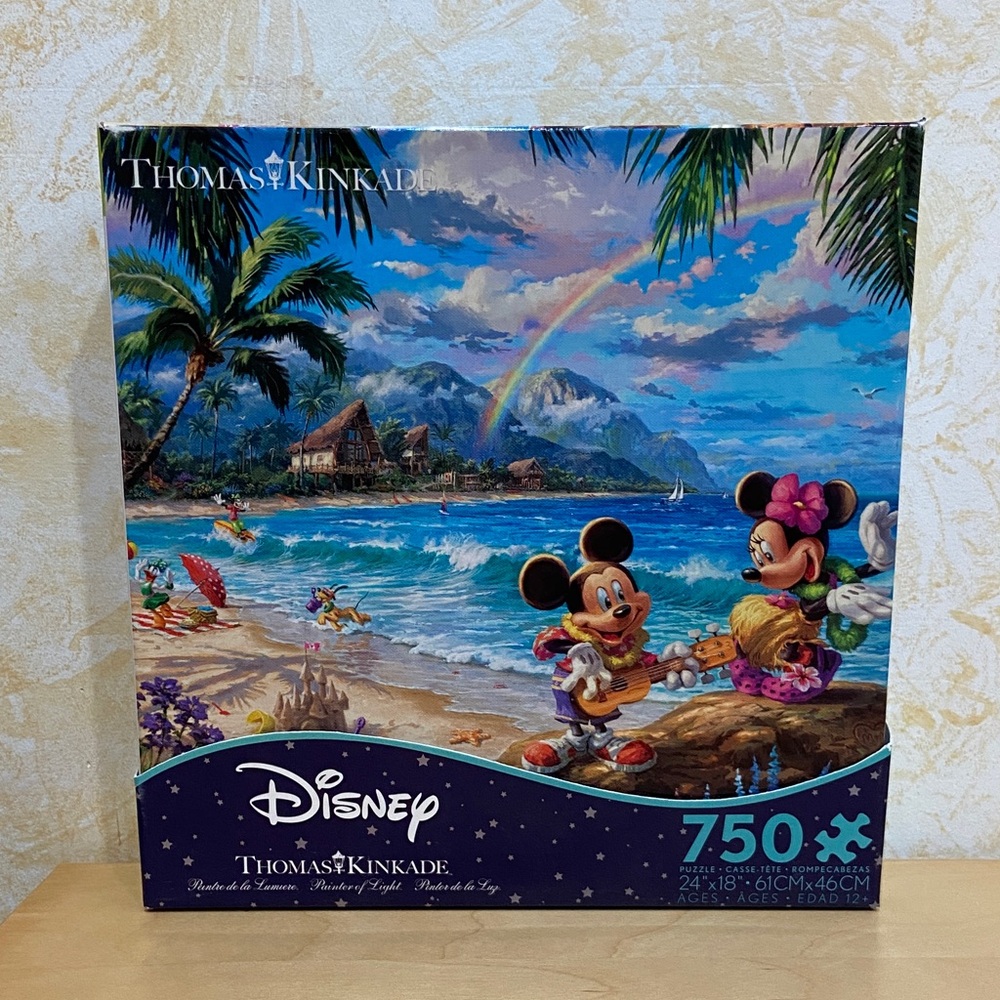 Ceaco - Disney Thomas Kinkade - Mickey and Minnie in Hawaii - 750 Piece Puzzle